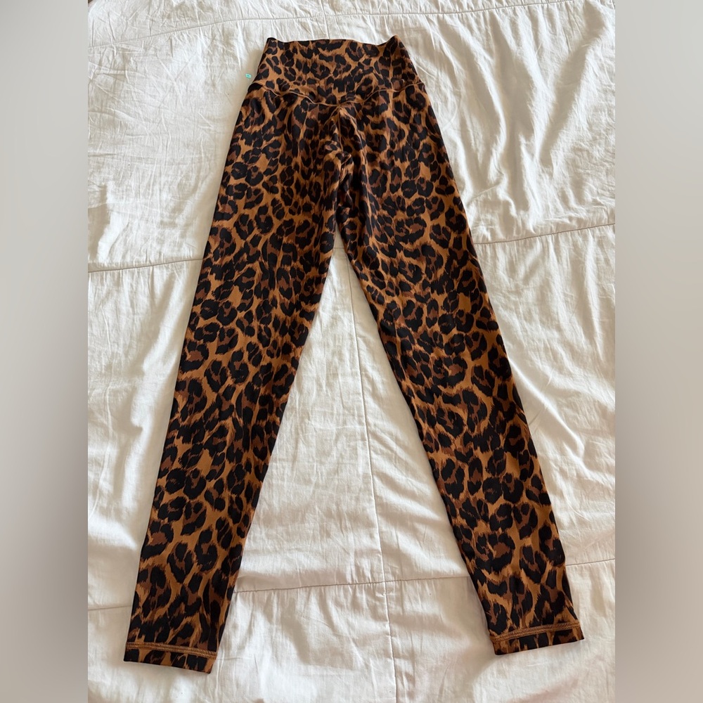aerie OFFLINE Leopard-Print 7/8 Leggings in Brown & Black - Picture 5 of 5